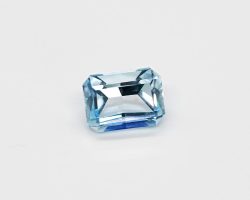 Private Faceting Commissions 7 Sky blue topaz emerald cut