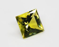 Private Faceting Commissions 9 Oro Verde square cut